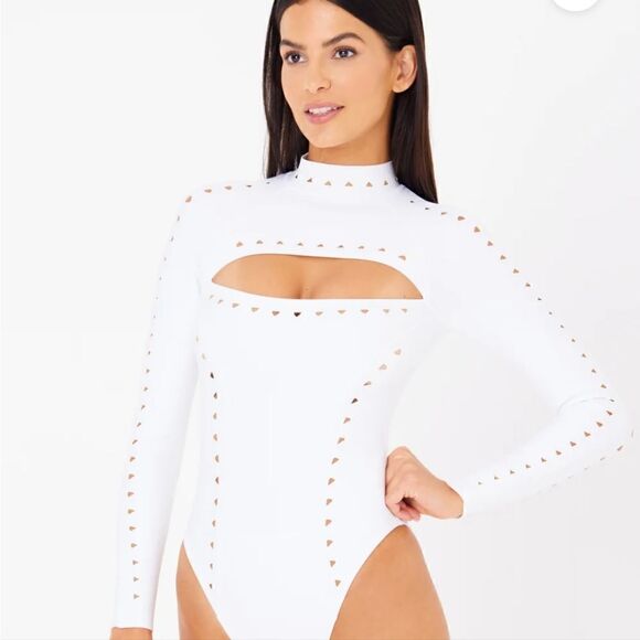 Gigi C Women's Laurel Surfsuit XS / White - Picture 2 of 9